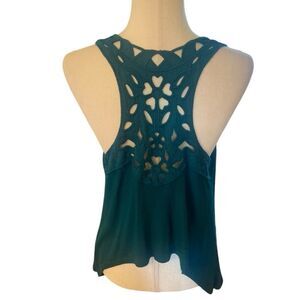 Tua Turquoise Medium Special Vest